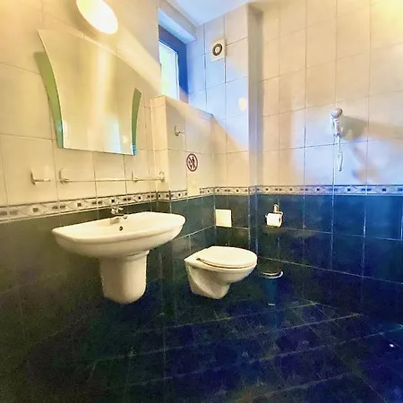 Boutique Royal Hotel