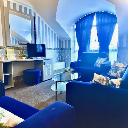 Boutique Royal 3* Νεσέμπαρ