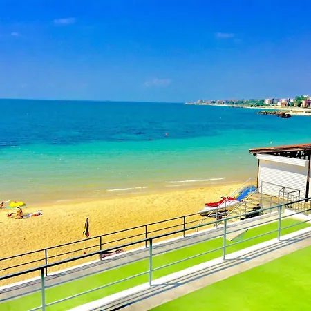 Boutique Royal Hotel