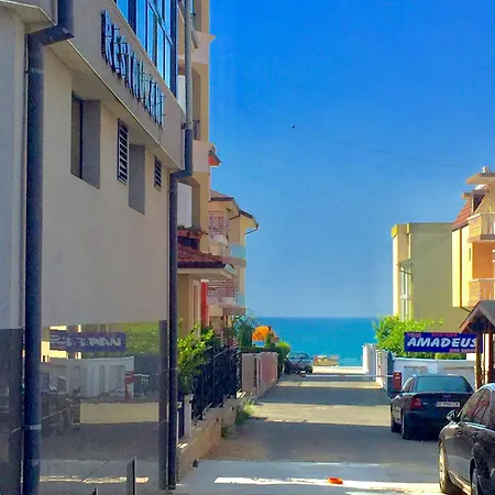 Boutique Royal Ξενοδοχείο 3*
