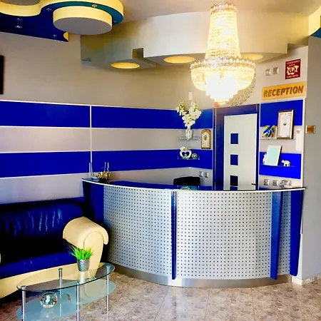 Ξενοδοχείο Boutique Royal 3*