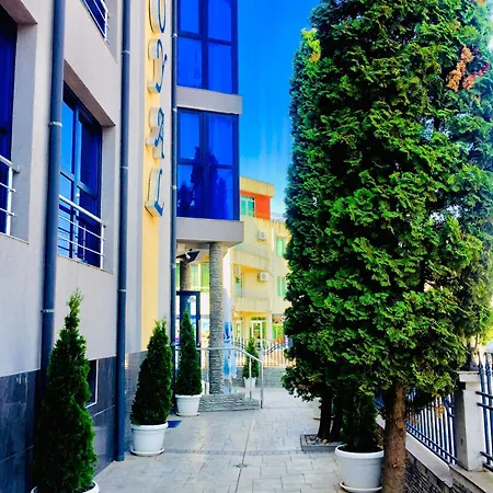 Ξενοδοχείο Boutique Royal 3*