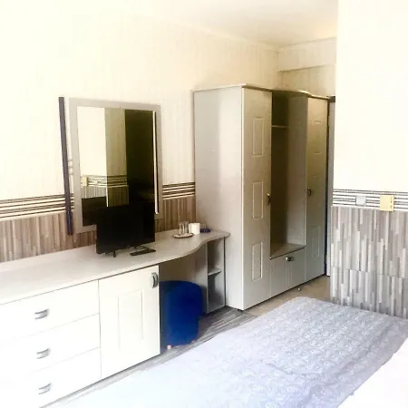 Boutique Royal Hotel 3*